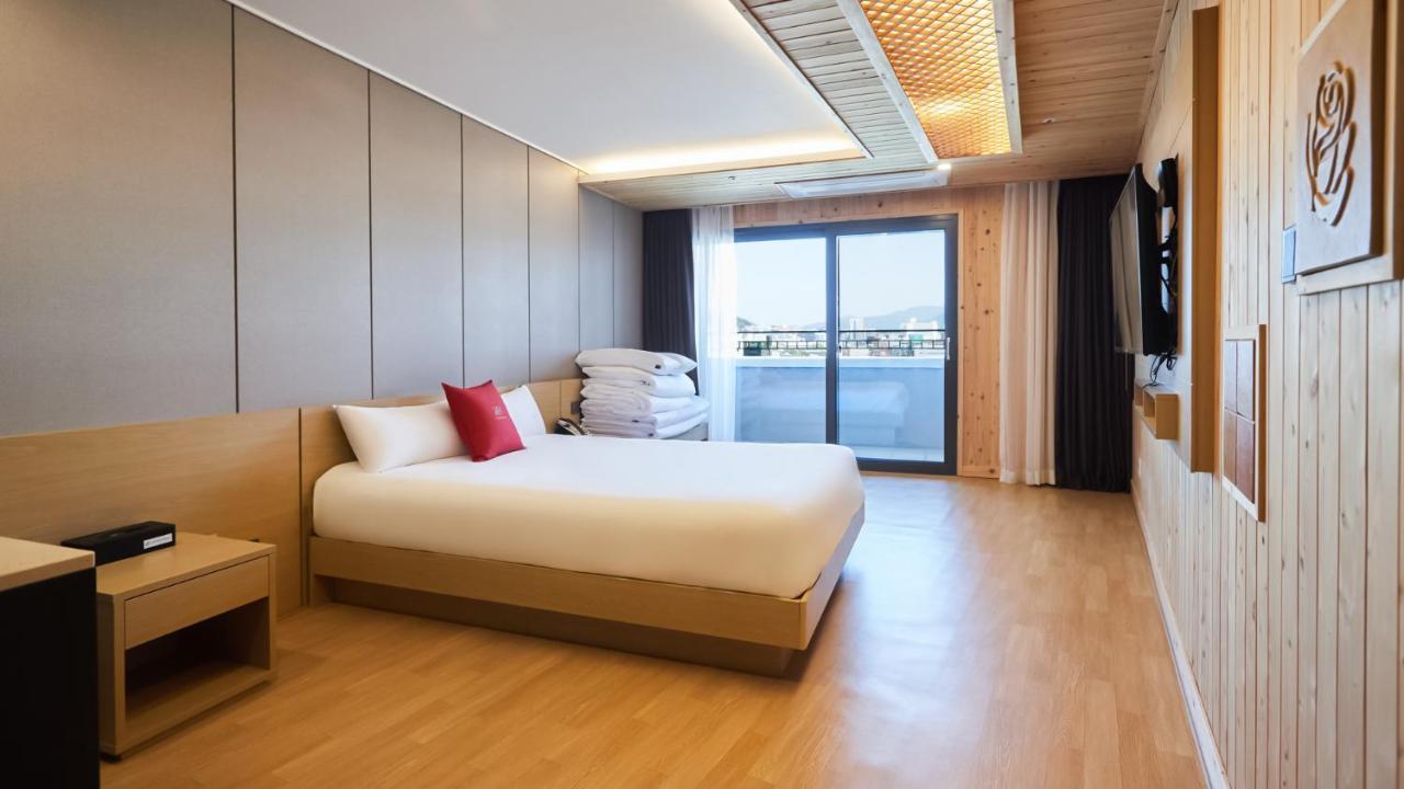 Chuncheon Eston Hotel Exterior foto